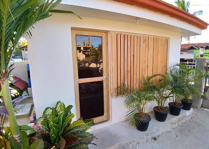 Hadassah's Place Bed & Breakfast